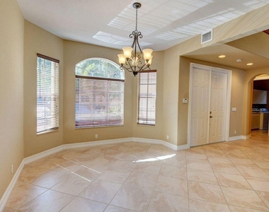 8800 Cobblestone Point Circle - Photo Thumbnail 17