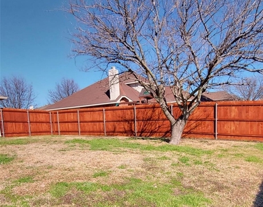 5598 Carrington Drive - Photo Thumbnail 17