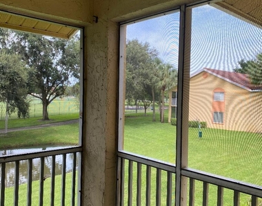 1095 Coral Club Drive - Photo Thumbnail 30