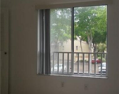 1095 Coral Club Drive - Photo Thumbnail 20
