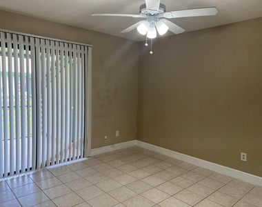 650 Sw Veronica Avenue - Photo Thumbnail 11