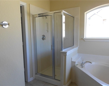 8600 Western Meadows Drive - Photo Thumbnail 7