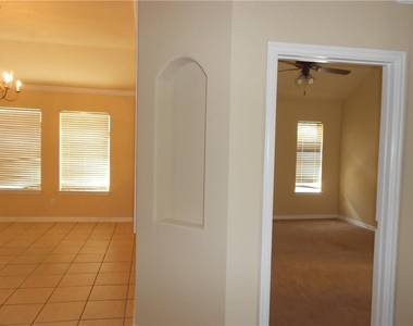 8600 Western Meadows Drive - Photo Thumbnail 4