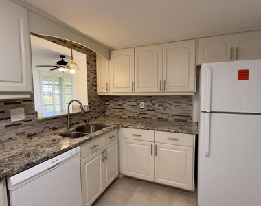 1108 W Ocean Avenue - Photo Thumbnail 13