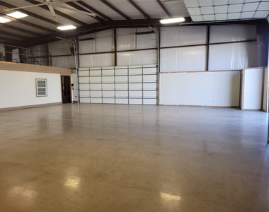 578 Aviator Drive - Photo Thumbnail 6
