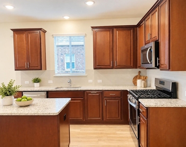 907 Chicadee Street - Photo Thumbnail 8