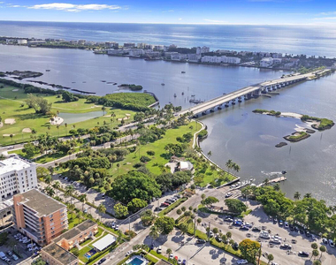 414 Ocean Breeze - Photo Thumbnail 9