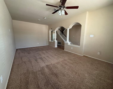 2306 Scott Drive - Photo Thumbnail 14