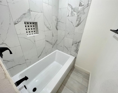 3728 Peach Street - Photo Thumbnail 15