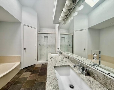 12 Salida Drive - Photo Thumbnail 6