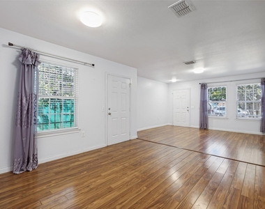1720 Pueblo Street - Photo Thumbnail 2