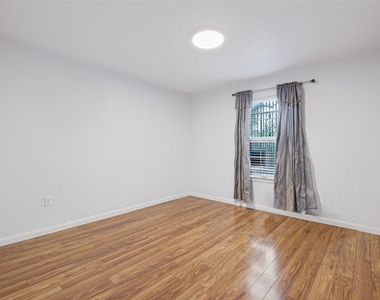 1720 Pueblo Street - Photo Thumbnail 8