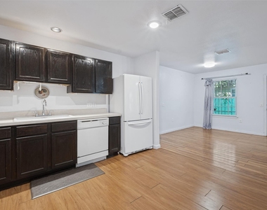 1720 Pueblo Street - Photo Thumbnail 5