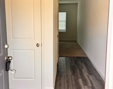 1906 Chapel Hill Road - Photo Thumbnail 1