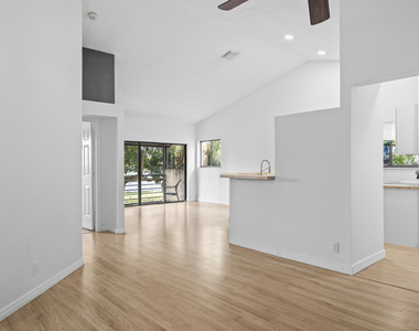 15 Via De Casas Sur - Photo Thumbnail 1