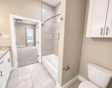4520 Garrison Avenue - Photo Thumbnail 11