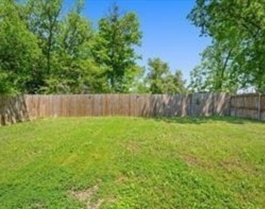 4520 Garrison Avenue - Photo Thumbnail 19