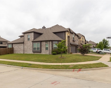 3312 Blue Jay Lane - Photo Thumbnail 1