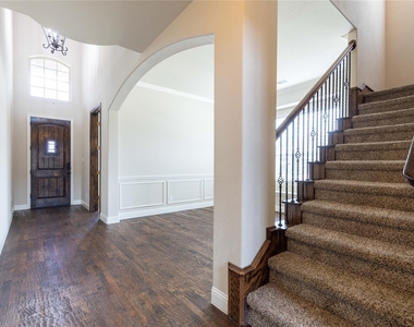 3312 Blue Jay Lane - Photo Thumbnail 7