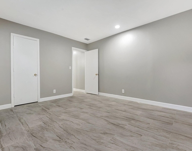 3761 Nw 78th Lane S - Photo Thumbnail 20