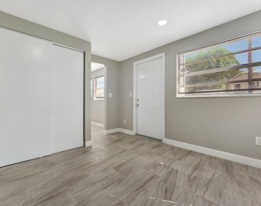 3761 Nw 78th Lane S - Photo Thumbnail 25