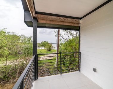 956 Lloyds Road - Photo Thumbnail 13