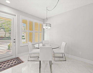 4980 Nw 15th Avenue - Photo Thumbnail 1