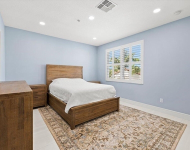 4980 Nw 15th Avenue - Photo Thumbnail 33