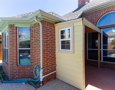 4129 Staten Island Drive - Photo Thumbnail 35
