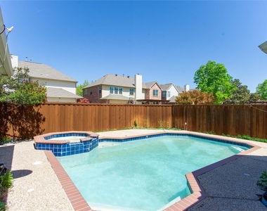 4129 Staten Island Drive - Photo Thumbnail 32
