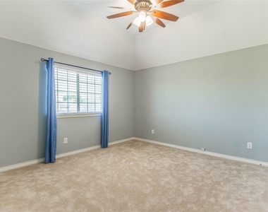 4129 Staten Island Drive - Photo Thumbnail 31