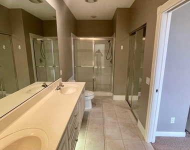 2039 Tarpon Lake Way - Photo Thumbnail 13