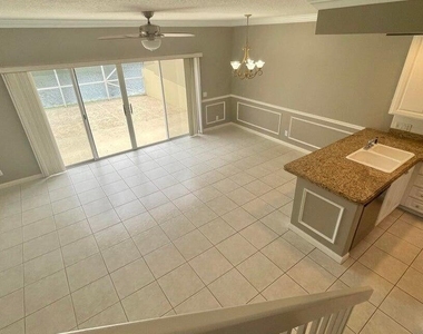 2039 Tarpon Lake Way - Photo Thumbnail 8