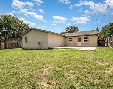 13520 Glenside Drive - Photo Thumbnail 15