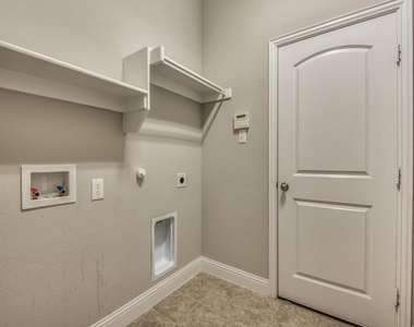 812 Llano Falls Drive - Photo Thumbnail 20