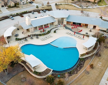 812 Llano Falls Drive - Photo Thumbnail 27