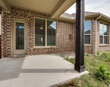 812 Llano Falls Drive - Photo Thumbnail 22