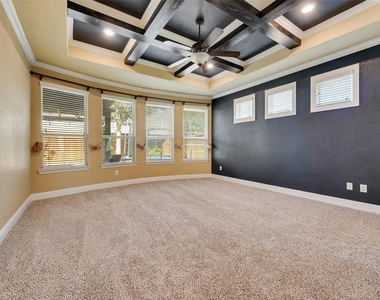 14640 Huffman Lane - Photo Thumbnail 7