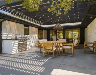 6915 Stefani Drive - Photo Thumbnail 34