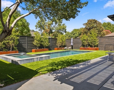 6915 Stefani Drive - Photo Thumbnail 36