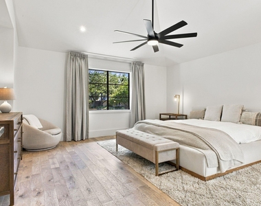 6915 Stefani Drive - Photo Thumbnail 16