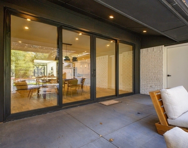 6915 Stefani Drive - Photo Thumbnail 32