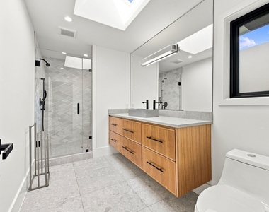 6915 Stefani Drive - Photo Thumbnail 27