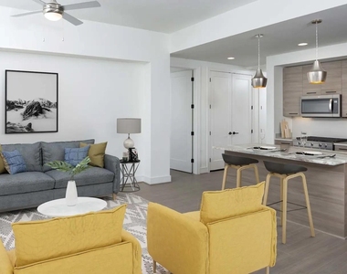 1515 Austin Street - Photo Thumbnail 10