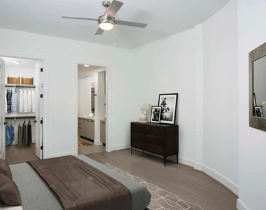 1515 Austin Street - Photo Thumbnail 2