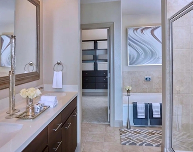 1200 Post Oak Boulevard - Photo Thumbnail 17
