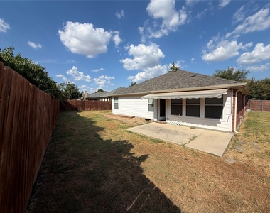 4401 Willow Wood Road - Photo Thumbnail 16