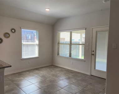 801 Dickens Drive - Photo Thumbnail 2