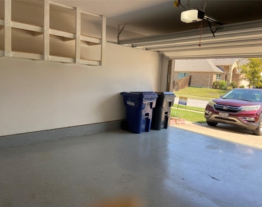 801 Dickens Drive - Photo Thumbnail 33
