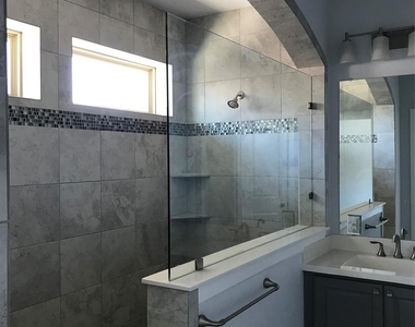 6321 Smithwick Drive - Photo Thumbnail 8